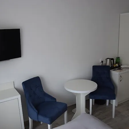 Remiza W Starej Papierni Apartment Lapino Exterior photo